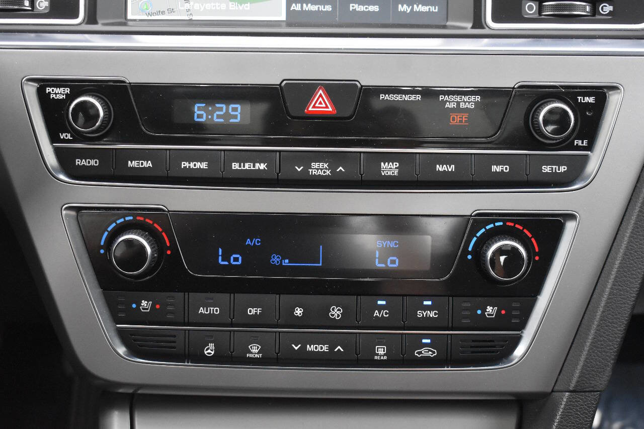 Used 2015 Hyundai Sonata Limited w/ Option Group 06 image 26