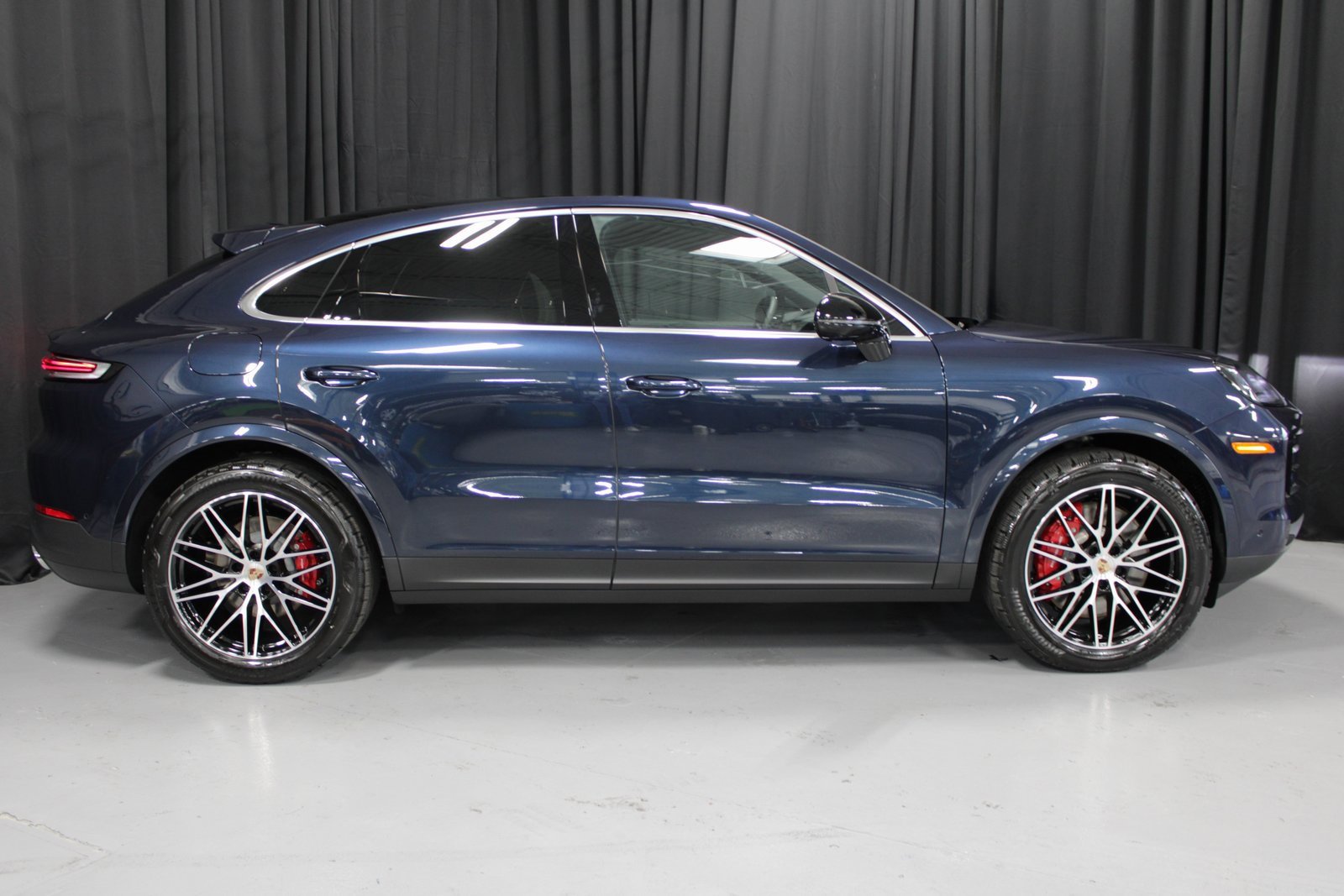 New 2026 Porsche Cayenne S image 8