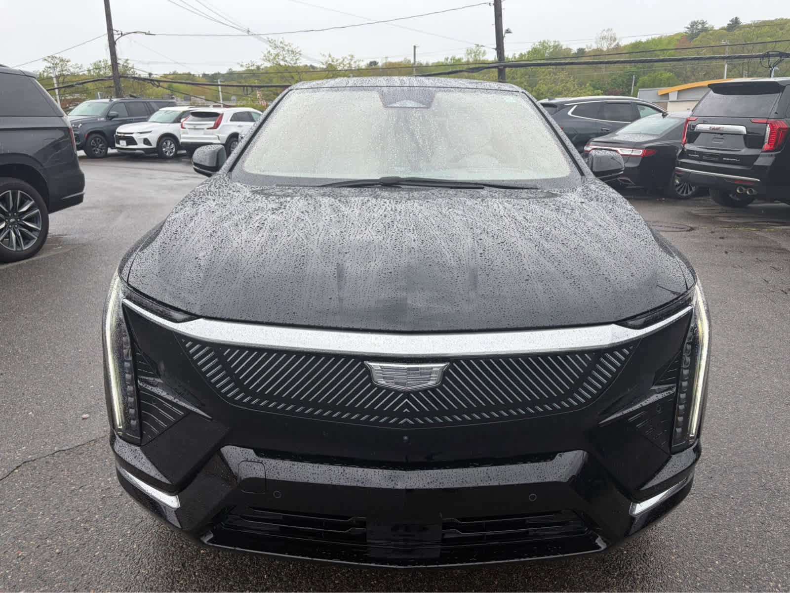 Used 2025 Cadillac Optiq Luxury 2 AWD/4WD image 2