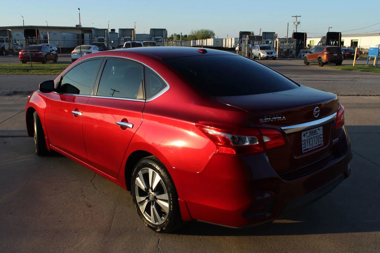 Used 2019 Nissan Sentra SV w/ Special Edition Package image 6