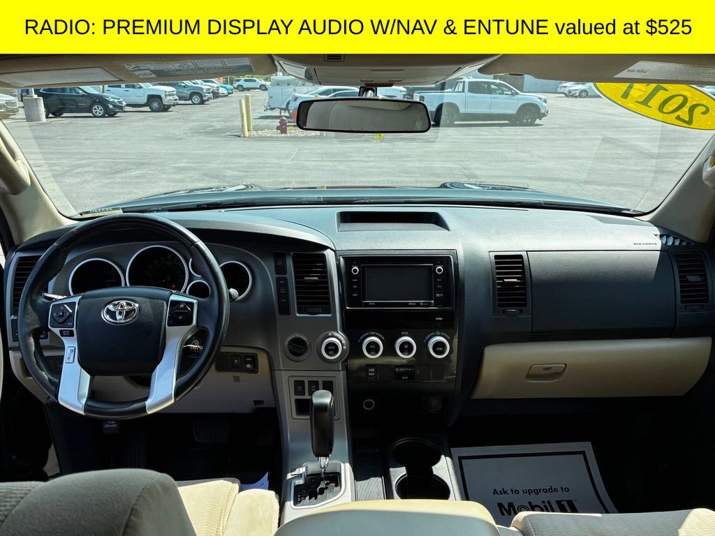 Used 2017 Toyota Sequoia SR5 AWD/4WD image 3