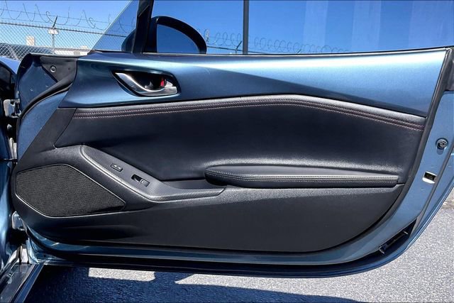 Used 2016 MAZDA MX-5 Miata Grand Touring RWD image 19