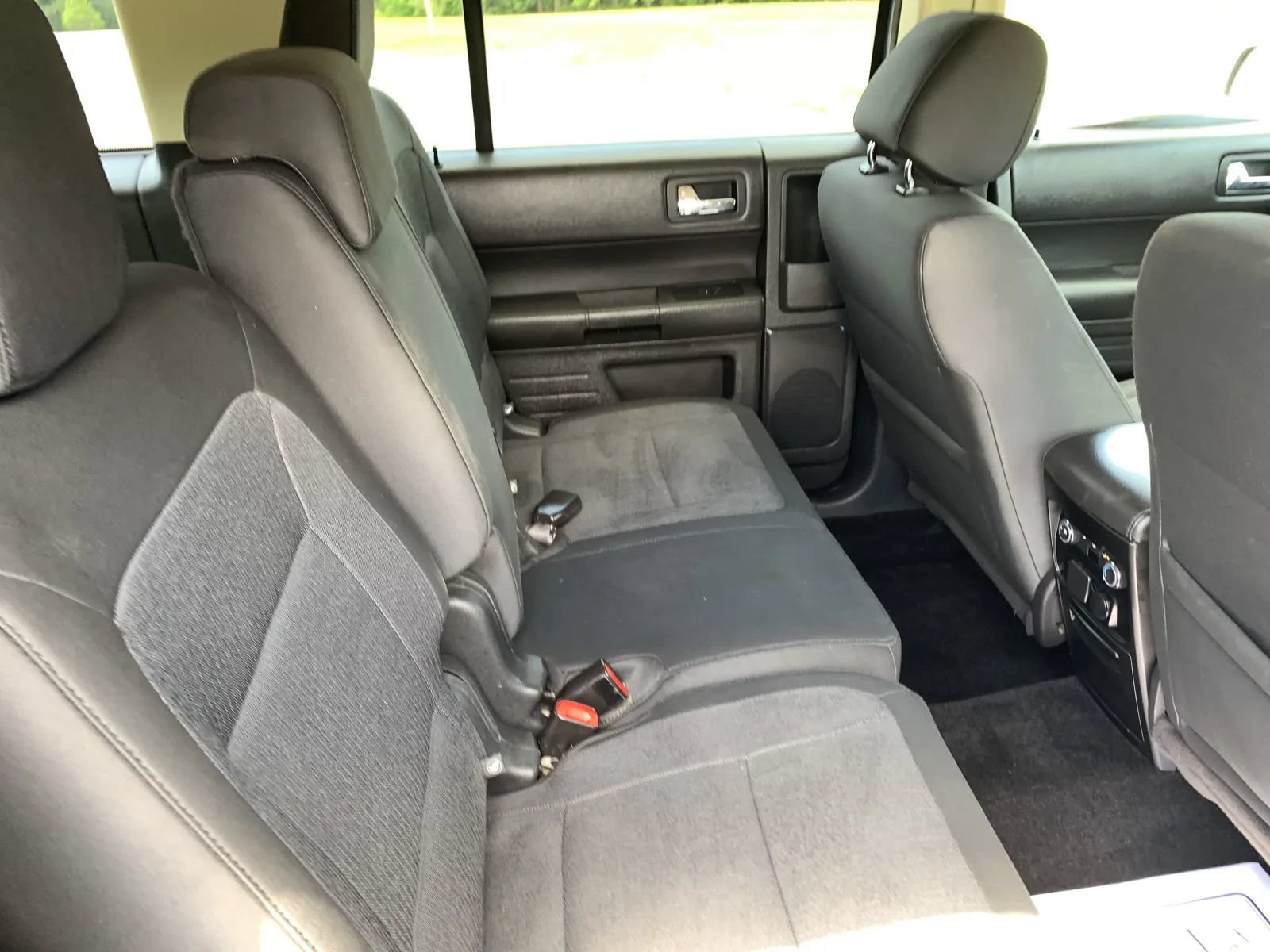 Used 2019 Ford Flex SE FWD image 27