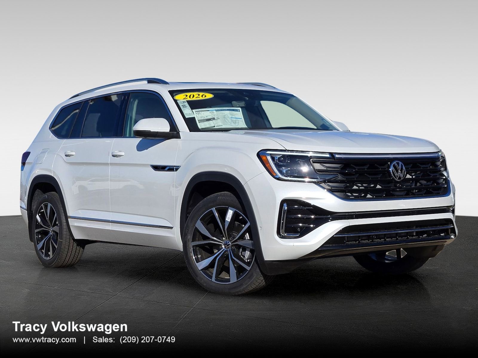 New 2026 Volkswagen Atlas SEL Premium R-Line