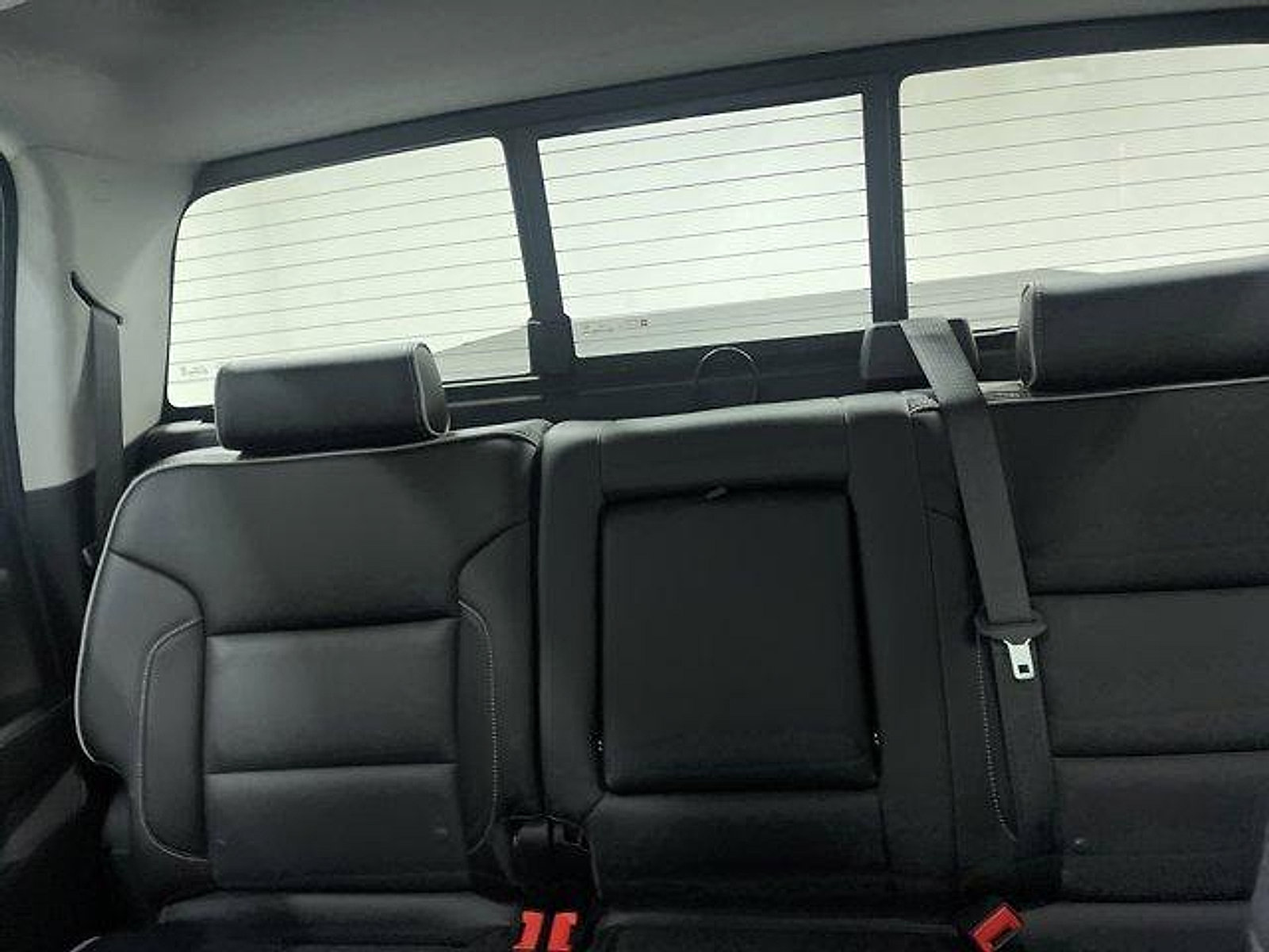 Used 2018 Chevrolet Silverado 2500 High Country w/ Duramax Plus Package AWD/4WD image 9