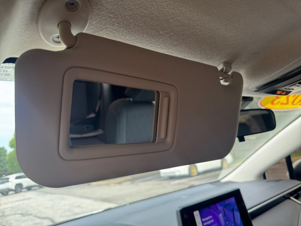 Used 2023 Toyota Corolla LE FWD image 23