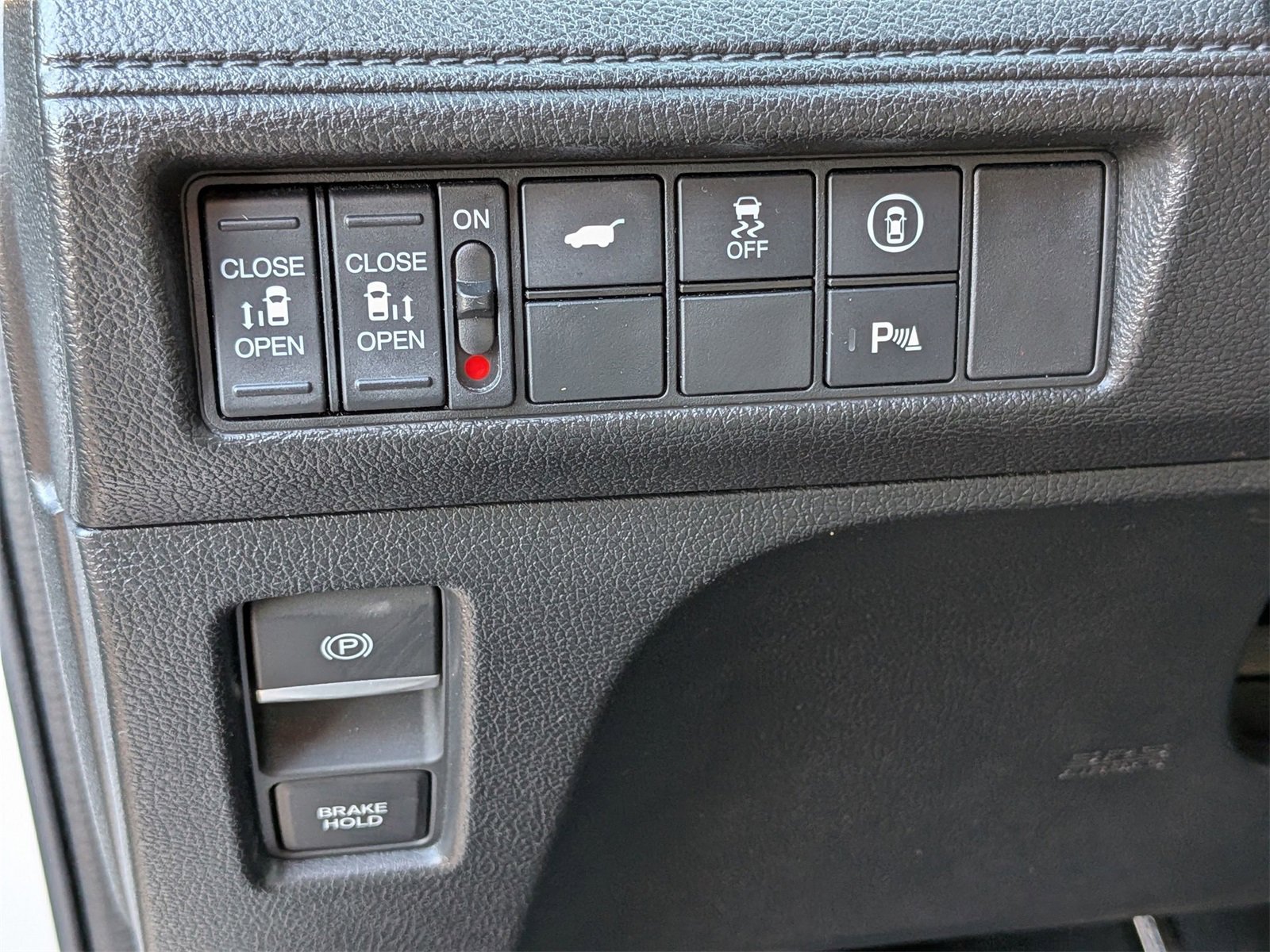 Used 2023 Honda Odyssey Touring image 17