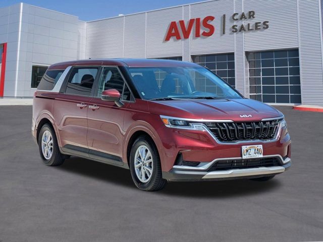 Used 2023 Kia Carnival LX FWD image 3