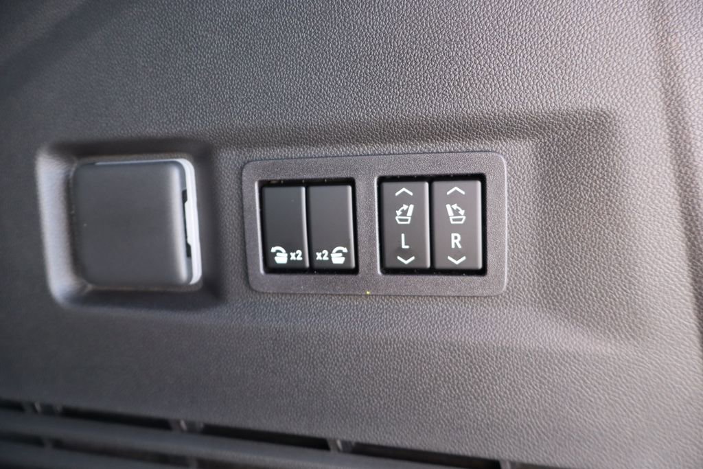 New 2026 Chevrolet Tahoe Z71 w/ Z71 Off-Road Package image 41