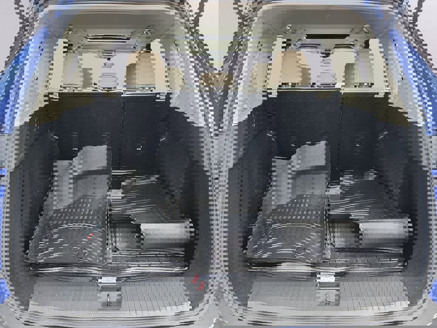 Used 2022 Nissan Rogue SV w/ SV Premium Package image 27