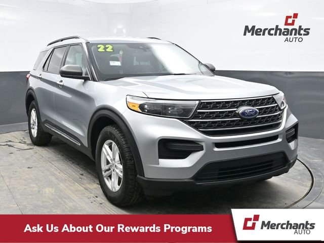 Used 2022 Ford Explorer XLT image 1