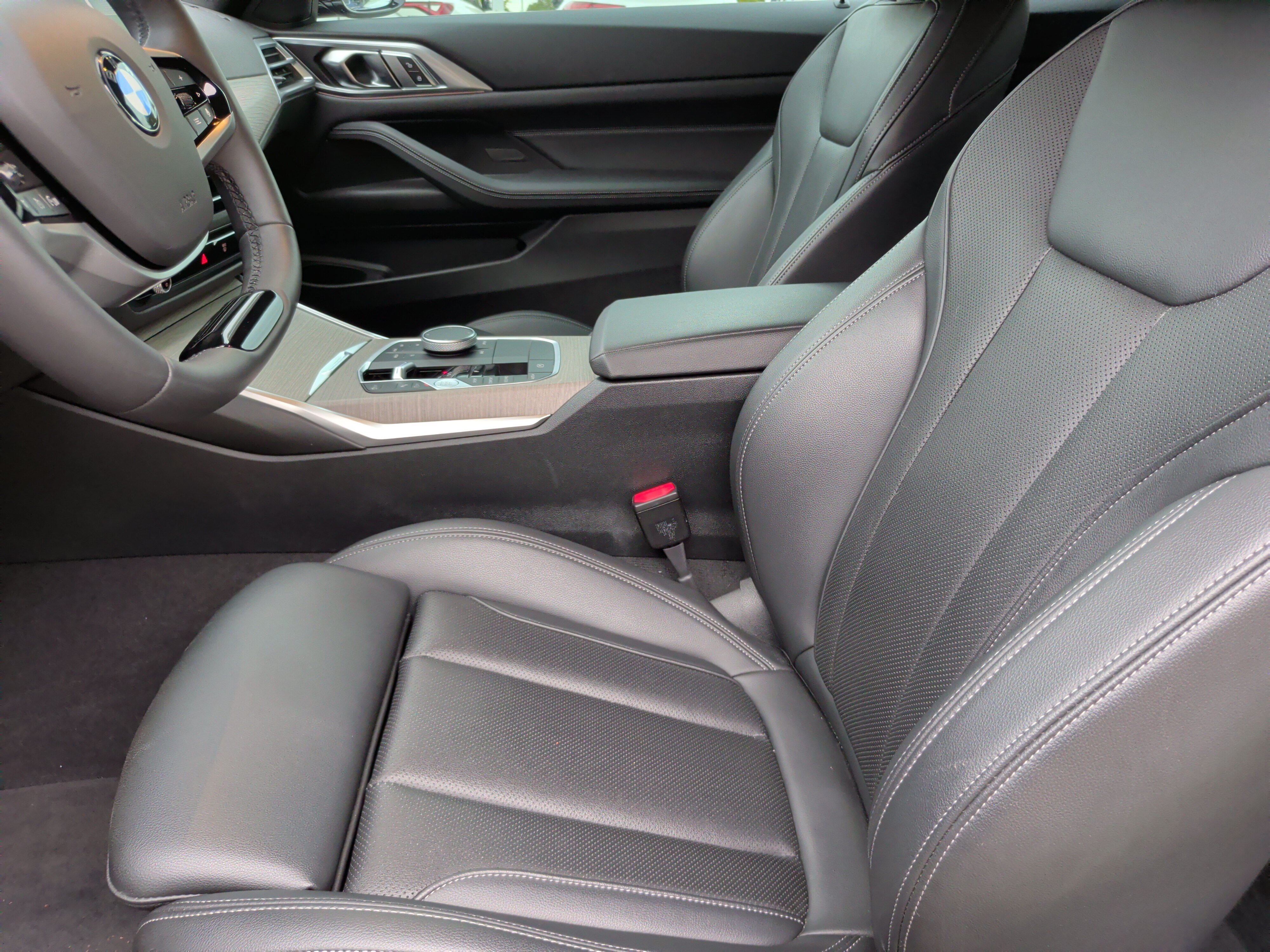 Certified 2025 BMW 430i Coupe RWD image 26