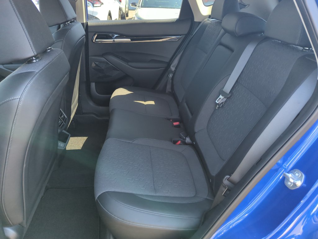 Used 2025 Kia Seltos S FWD image 28