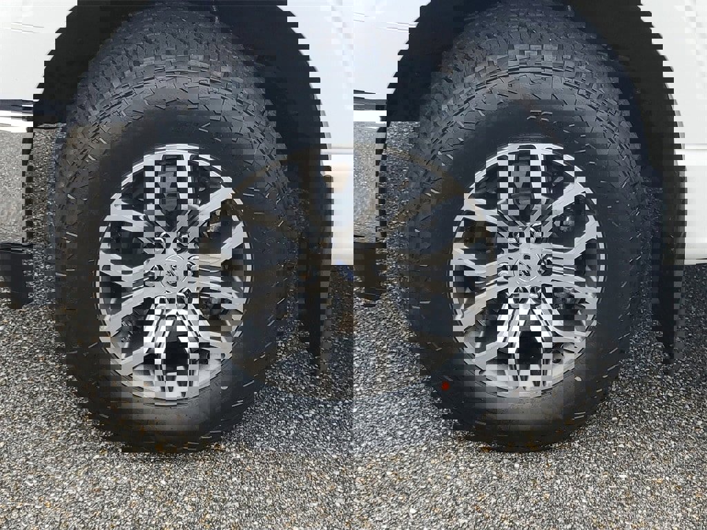 Used 2021 Ford F150 Lariat w/ Equipment Group 501A Mid image 30