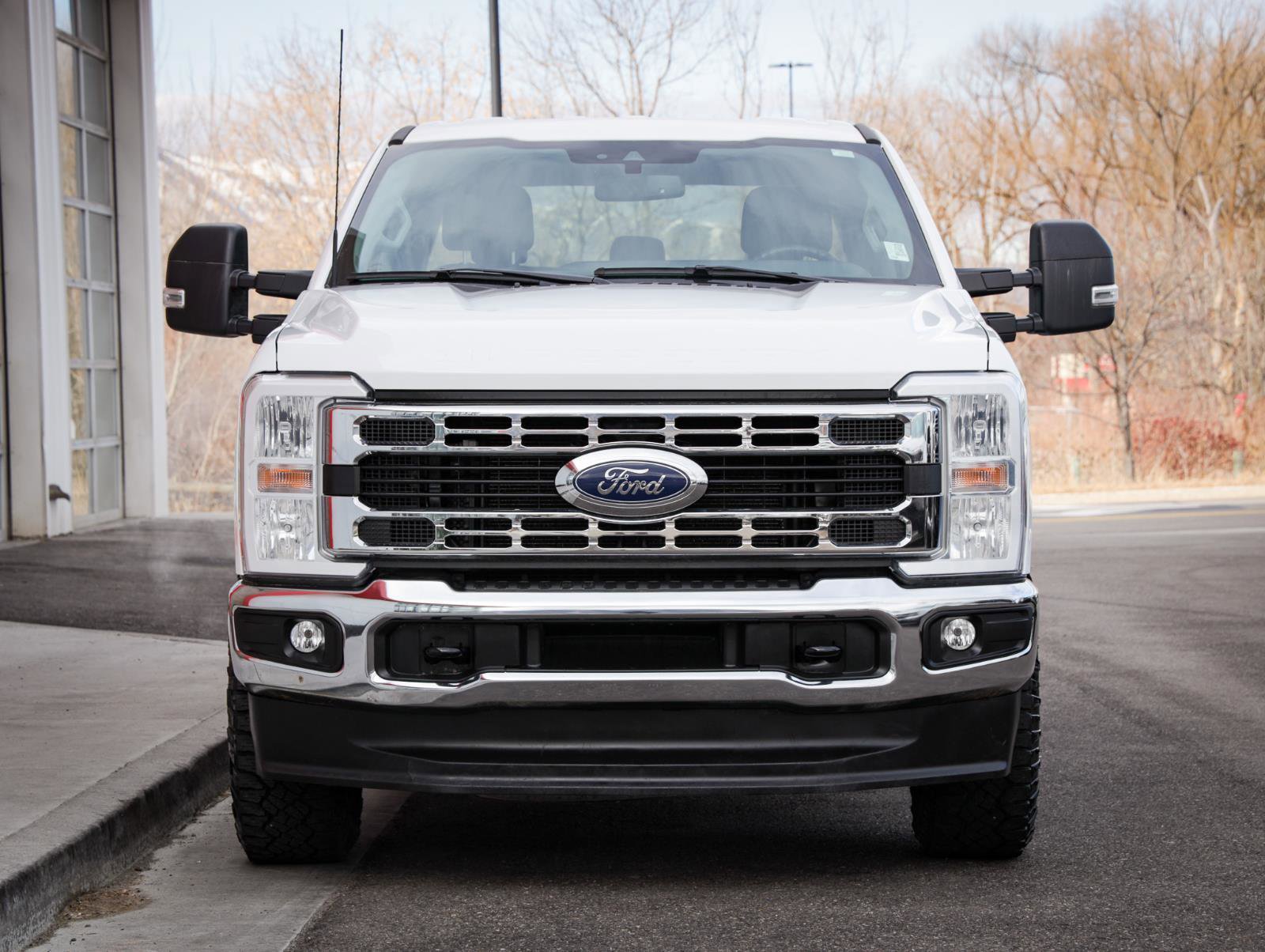 Used 2023 Ford F350 XLT w/ FX4 Off-Road Package image 9