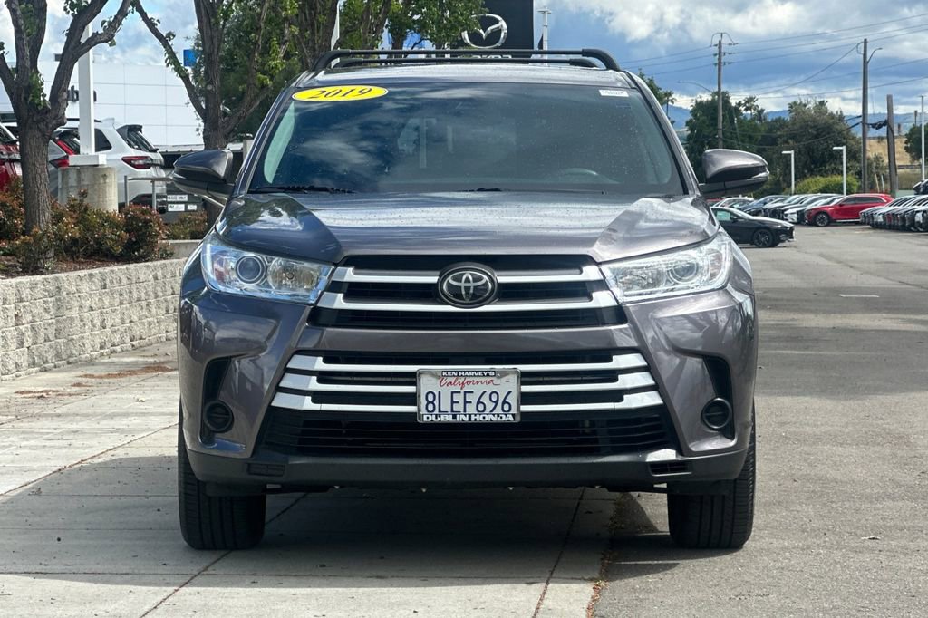 Used 2019 Toyota Highlander LE image 9