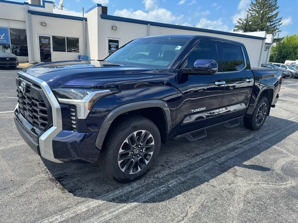 Used 2026 Toyota Tundra Limited AWD/4WD image 14