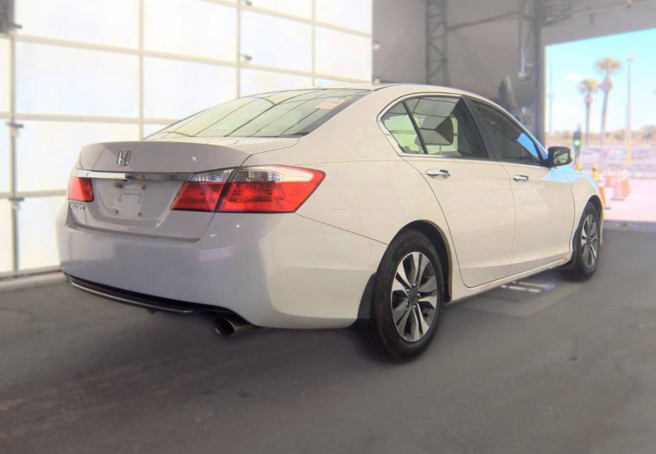 Used 2013 Honda Accord LX image 4