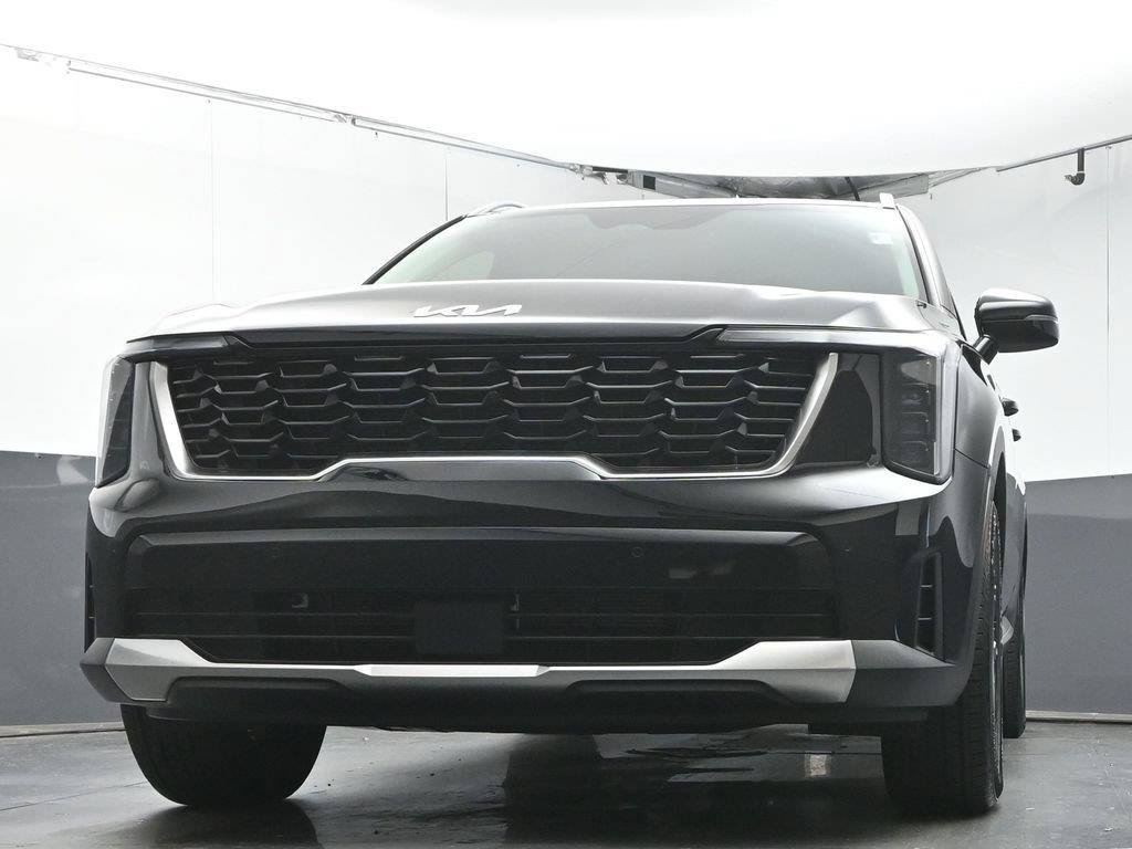 Used 2025 Kia Sorento S w/ Panoramic Sunroof Package FWD image 36