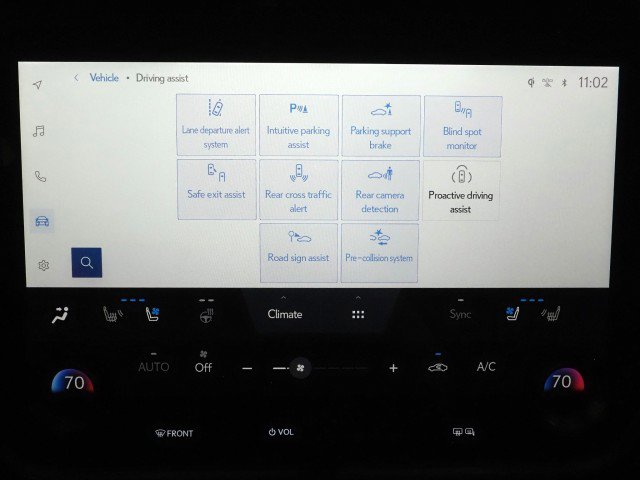 Used 2023 Lexus RZ 450e Luxury w/ Accessory Package (Z1) image 33