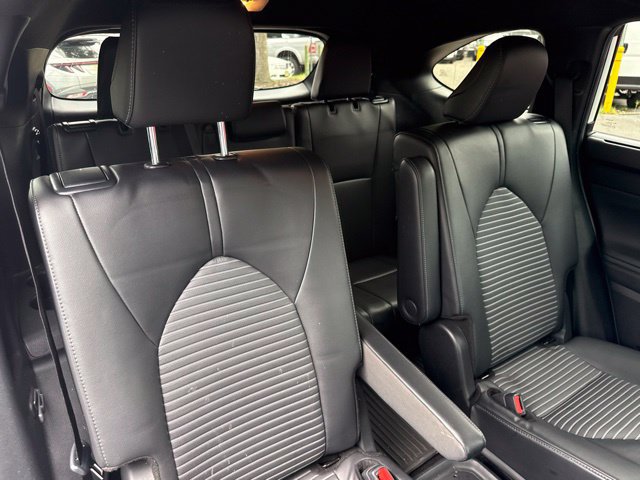 Used 2024 Toyota Highlander XSE AWD/4WD image 27
