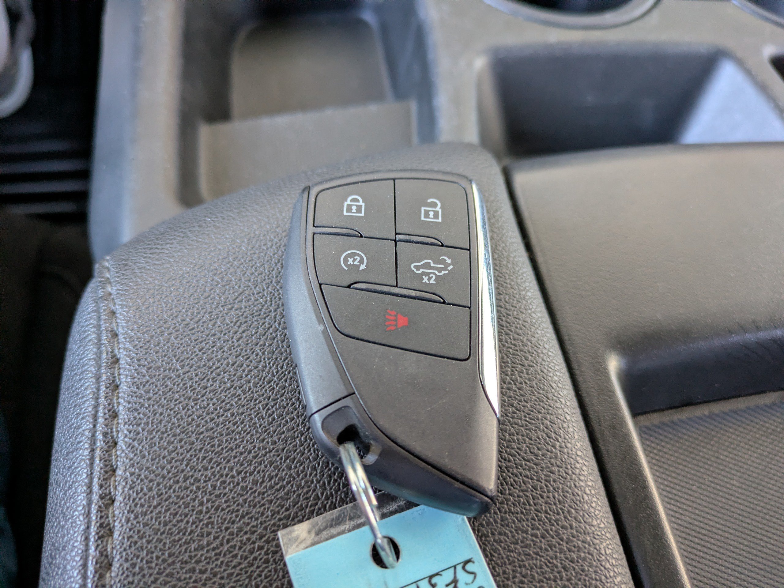 Used 2025 Chevrolet Silverado 2500 LT w/ Convenience Package AWD/4WD image 29
