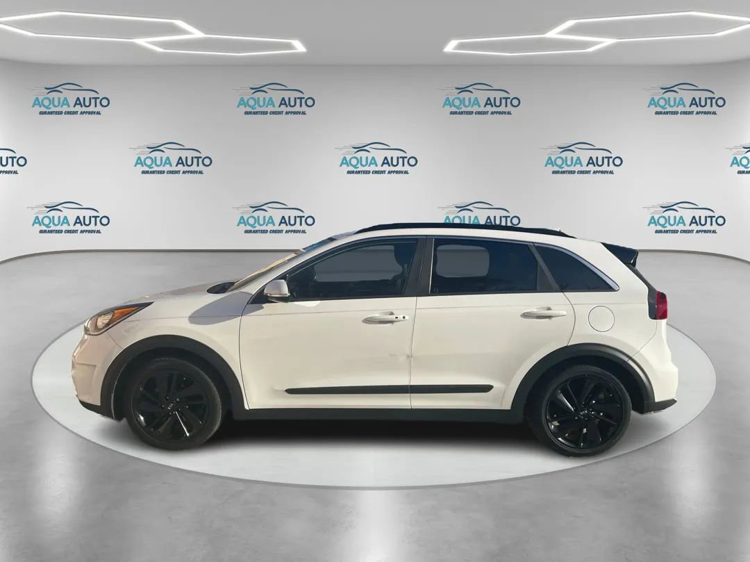 Used 2019 Kia Niro S Touring FWD image 7
