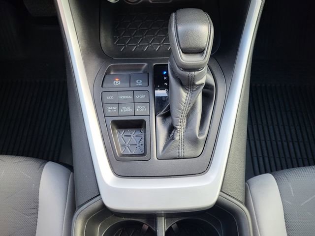 Used 2022 Toyota RAV4 XLE w/ Convenience Package AWD/4WD image 19