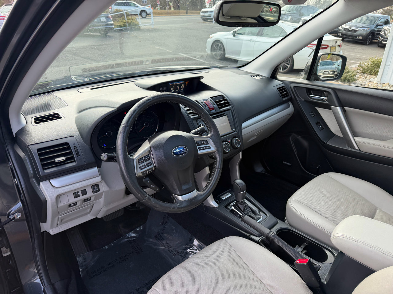 Used 2015 Subaru Forester 2.5i Touring w/ Eyesight & Navigation System image 10