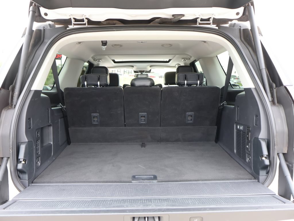 Used 2025 Ford Expedition Max Platinum AWD/4WD image 16