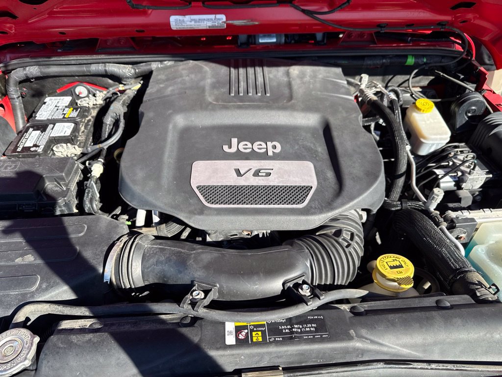 Used 2018 Jeep Wrangler Sport AWD/4WD image 11
