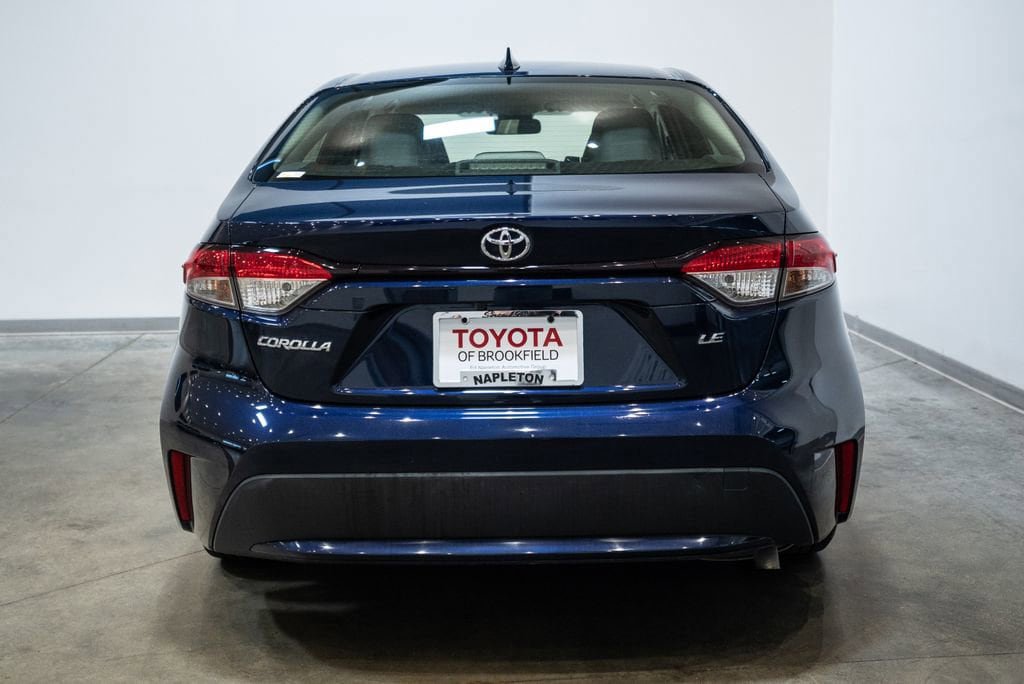 Used 2021 Toyota Corolla LE image 8