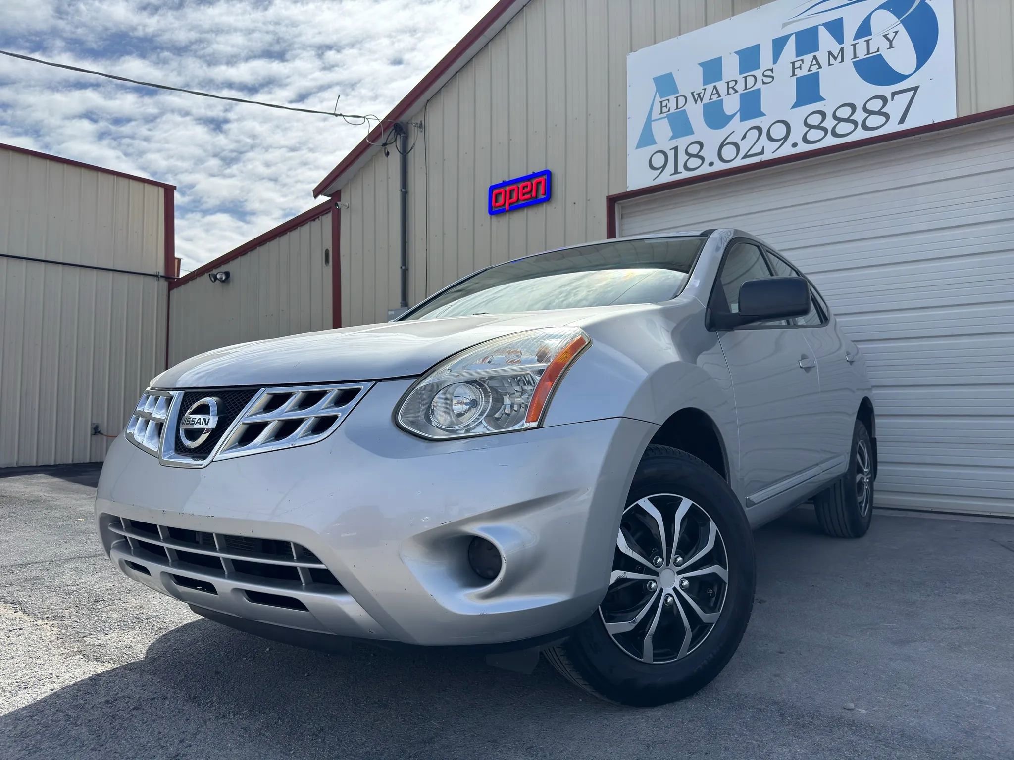 Used 2012 Nissan Rogue S FWD image 7