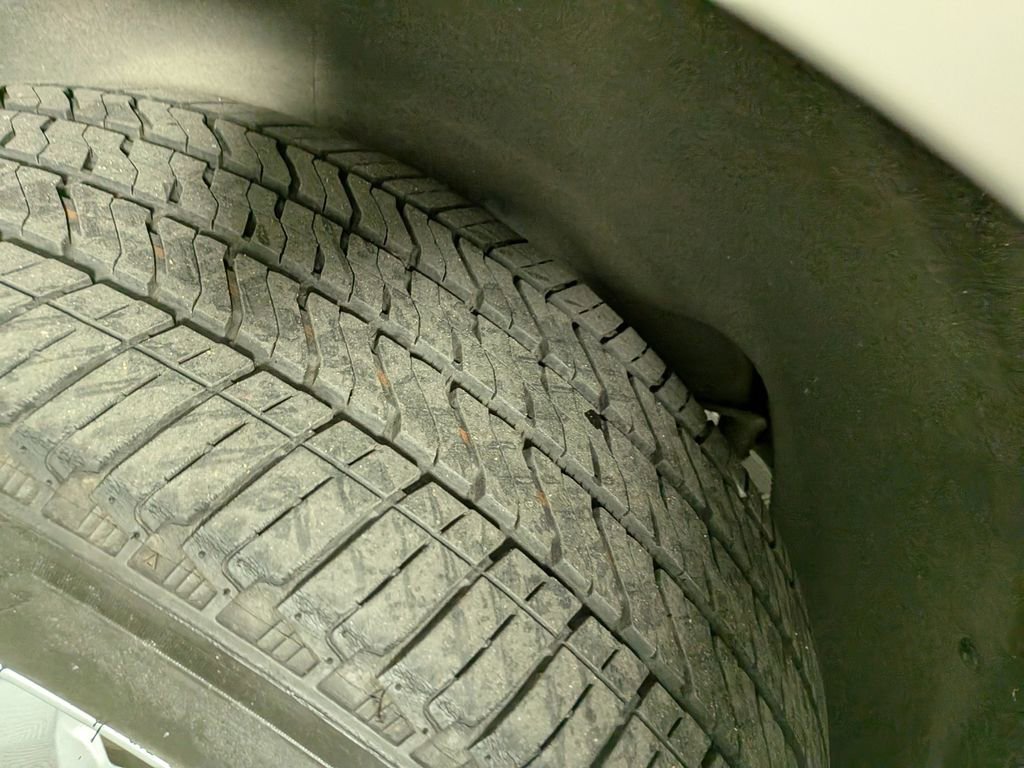 Certified 2024 Chevrolet Tahoe High Country w/ Premium Package image 15