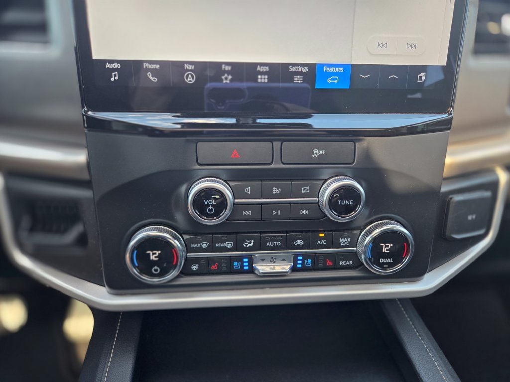 Used 2022 Ford Expedition XLT RWD image 26