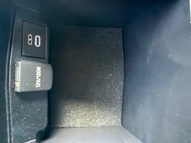 Used 2024 Toyota Corolla LE FWD image 30
