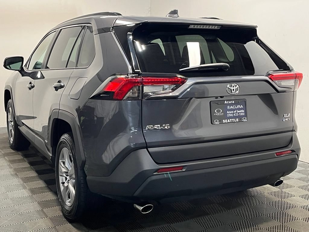 Used 2025 Toyota RAV4 XLE w/ Convenience Package AWD/4WD image 22