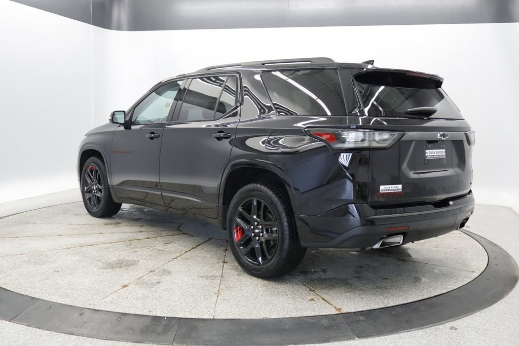 Used 2021 Chevrolet Traverse Premier w/ Redline Edition AWD/4WD image 3