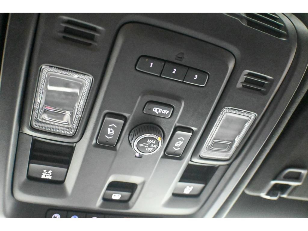 Certified 2024 Cadillac Escalade Sport w/ LPO, ONYX Package image 58