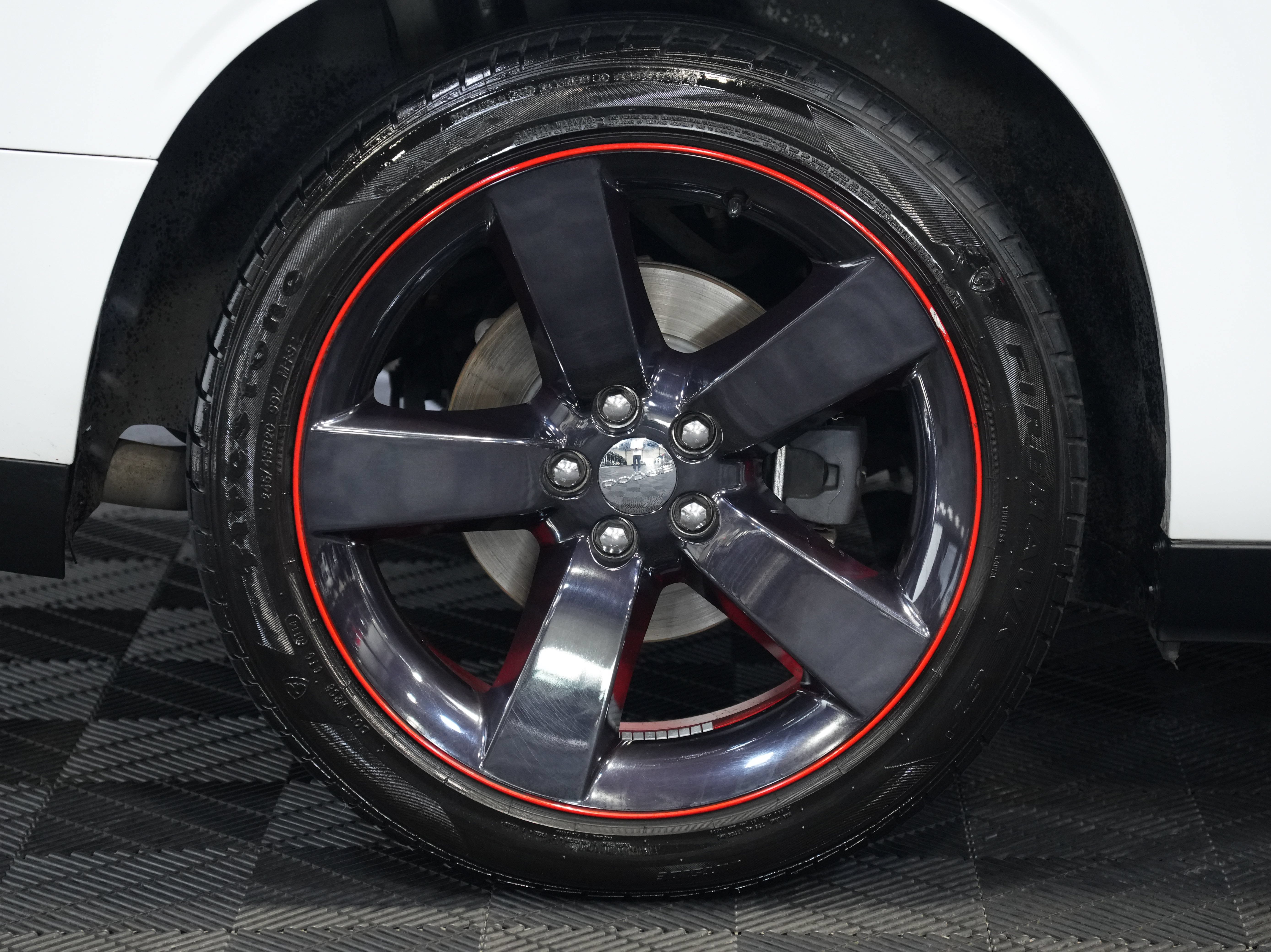 Used 2014 Dodge Challenger SXT RWD image 47