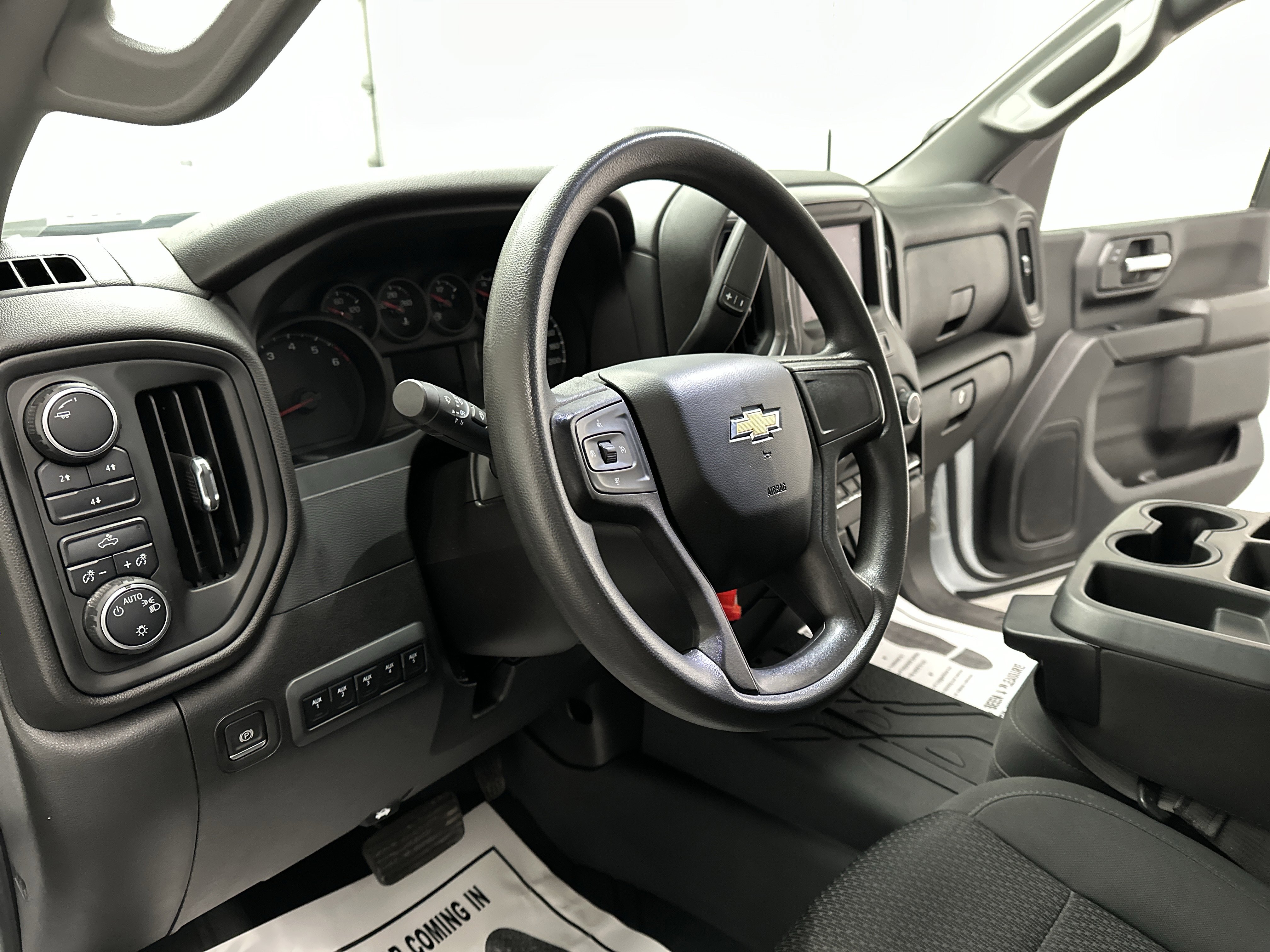 Used 2022 Chevrolet Silverado 2500 Custom w/ Gooseneck/5TH Wheel Package image 18