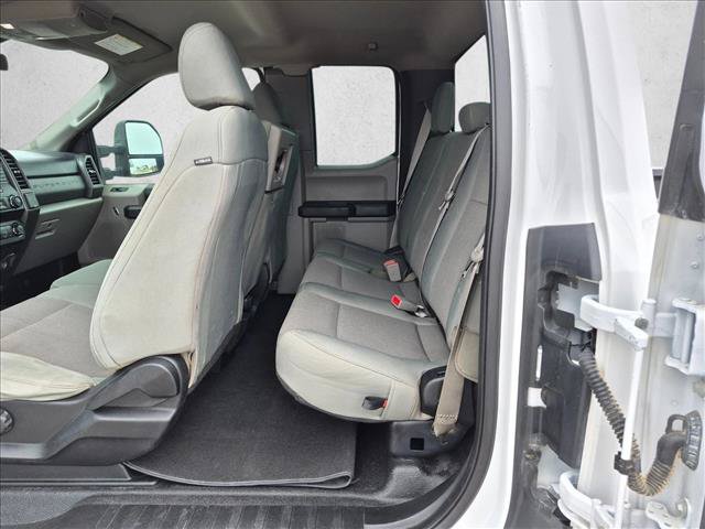 Used 2019 Ford F250 XL w/ Power Equipment Group AWD/4WD image 18