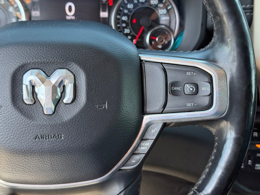 Used 2019 RAM 1500 Laramie image 17