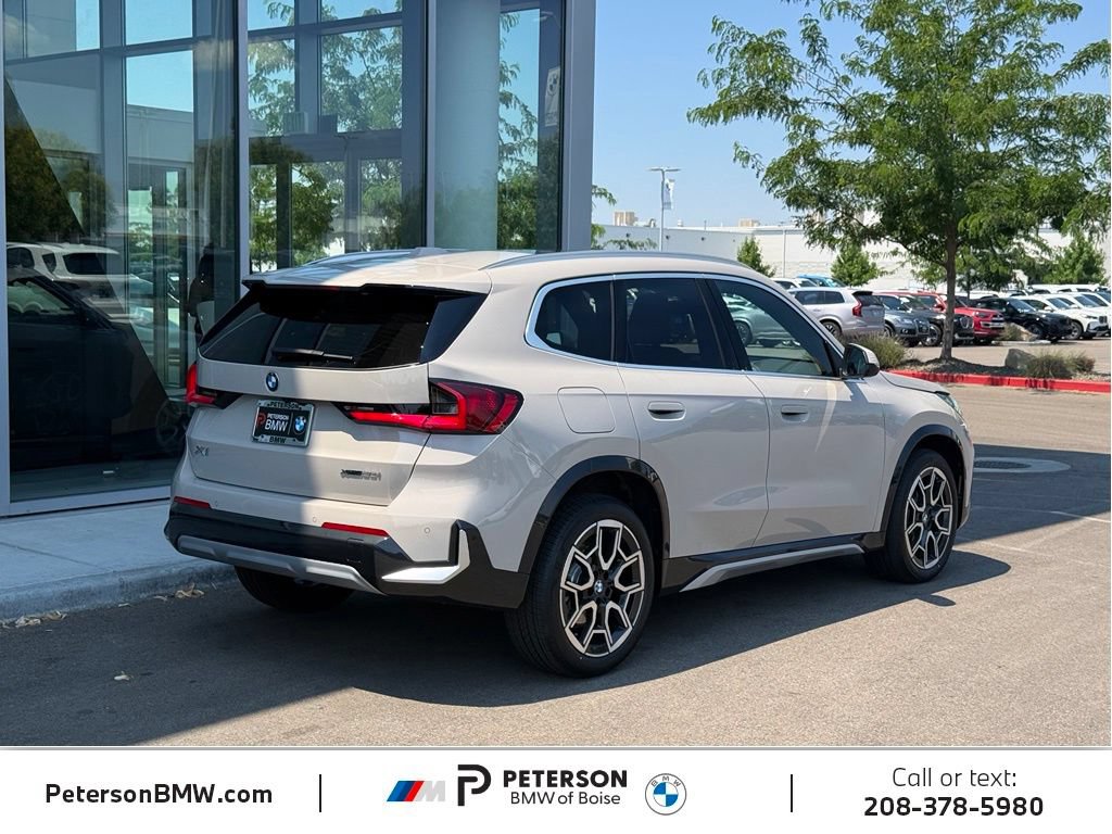 New 2026 BMW X1 xDrive28i w/ Technology Package AWD/4WD image 5