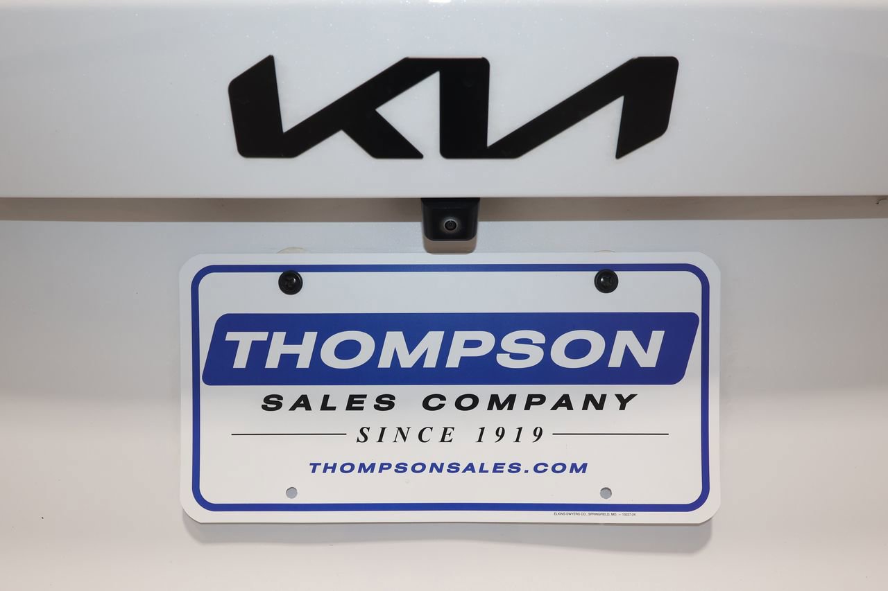Used 2025 Kia Sorento SX image 39