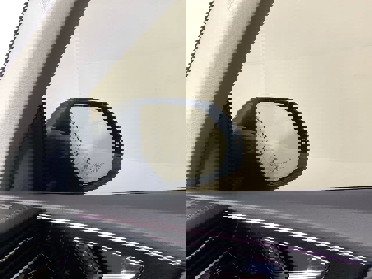 Used 2025 Audi Q8 Premium Plus w/ Premium Plus Package image 11