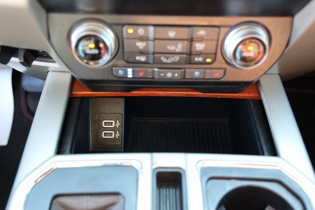 Used 2019 Ford F150 King Ranch image 19