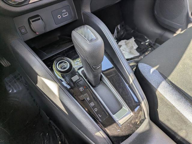 Used 2025 Nissan Versa SV FWD image 10