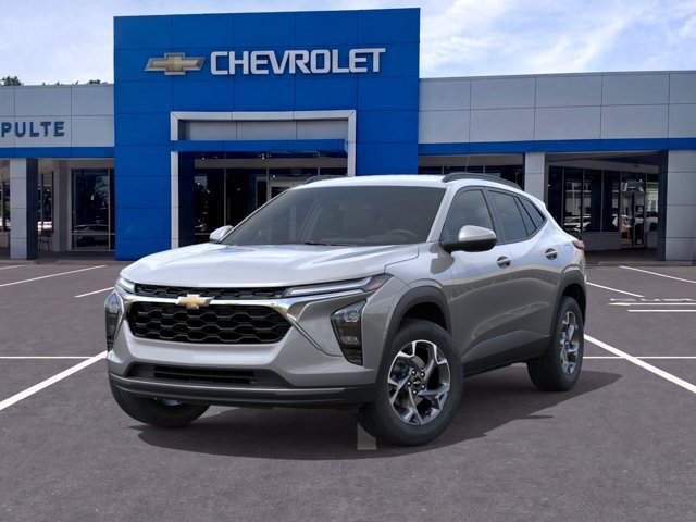 New 2026 Chevrolet Trax LT w/ Driver Confidence Package FWD image 6