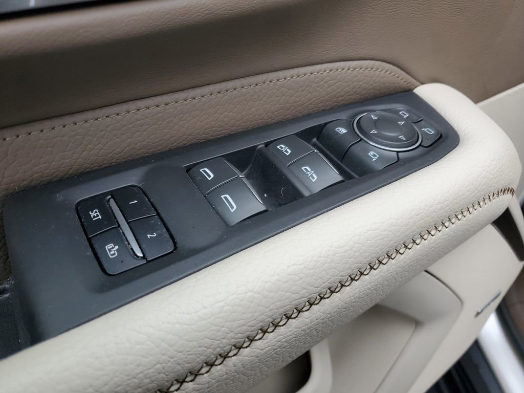 Certified 2023 GMC Yukon Denali w/ Advanced Technology Package image 24